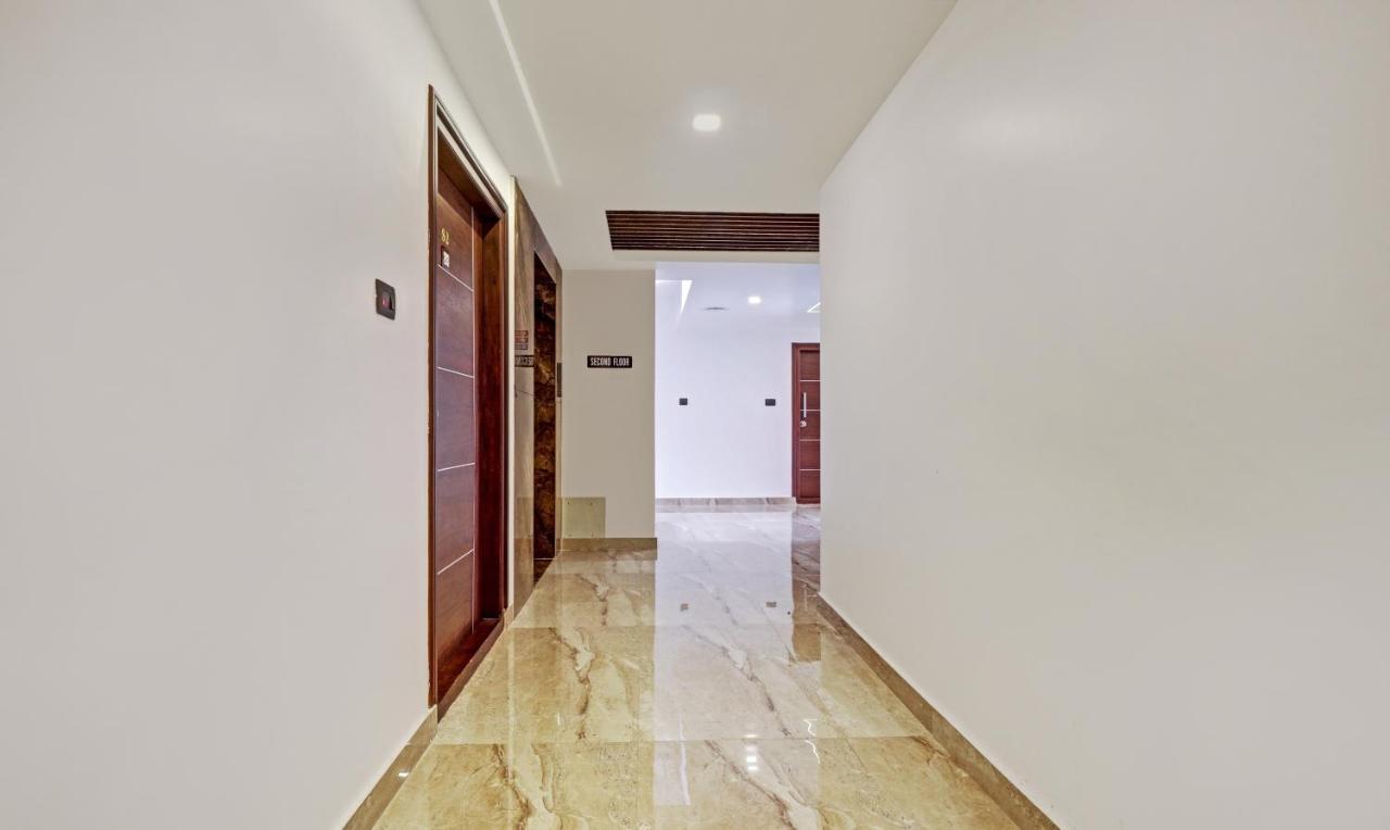 Sreepathi Mayoogha Guruvāyūr Exterior foto